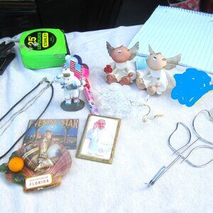 SET OF MIXED ITEMS, 11 ITEMS IN ALL, SOME VINTAGE